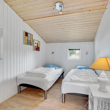 Lovely Home In Blavand With Kitchen Holiday home